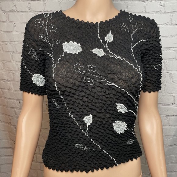 Cache Vintage Popcorn Bubble Top - Picture 6 of 9